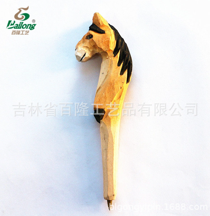 现货库存创意木雕动物笔手工雕刻木头笔景区地摊热卖木质圆珠笔图2
