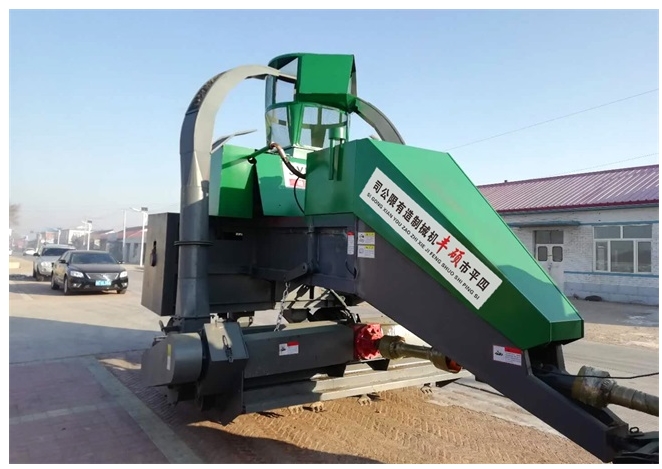 9YFQ-2200C型秸秆捡拾全自动套袋方捆打捆机图2